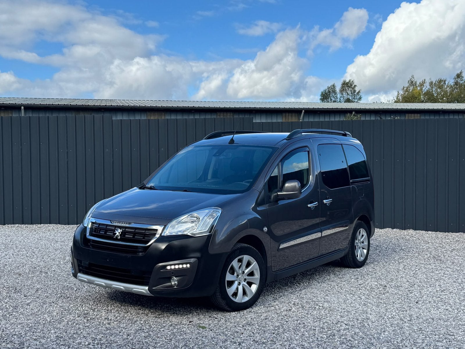 Peugeot Partner 1.6Hdi euro 6 etat NEUF, Autos, Achat, Euro 6, Entreprise, Autre