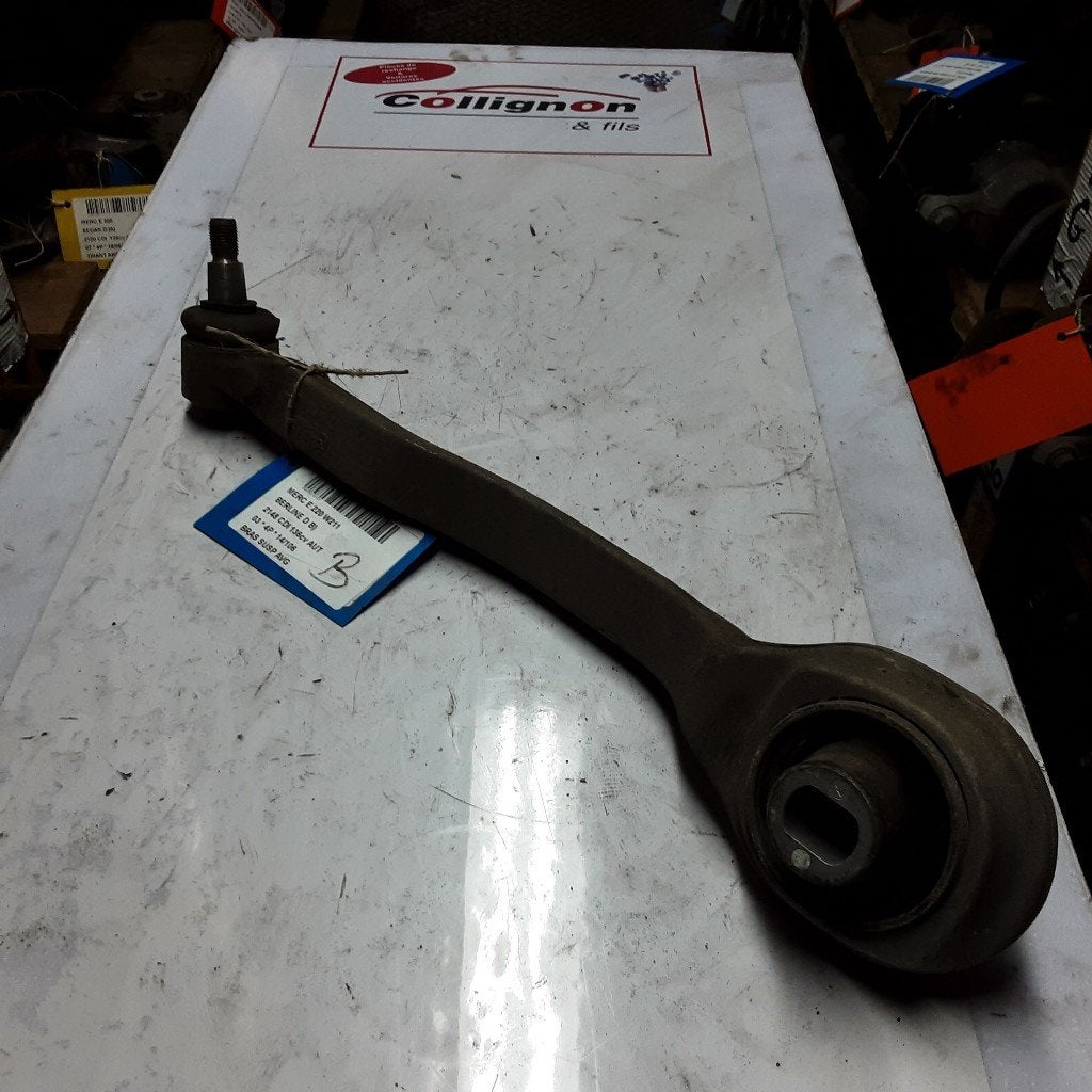 DRAAGARM LINKS VOOR Mercedes-Benz E (W211) (21113L), Gebruikt, Mercedes-Benz, Mevr. I. Hauben, Rue de l'Espoir 34 34
4030  GRIVEGNÉE, BE