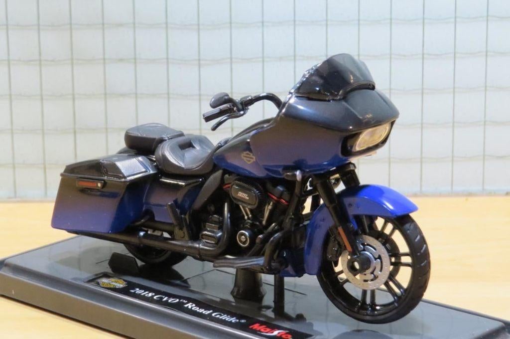 Harley Davidson CVO Road Glide 1:18 (n109), Ophalen of Verzenden, Nieuw, Motor, Maisto