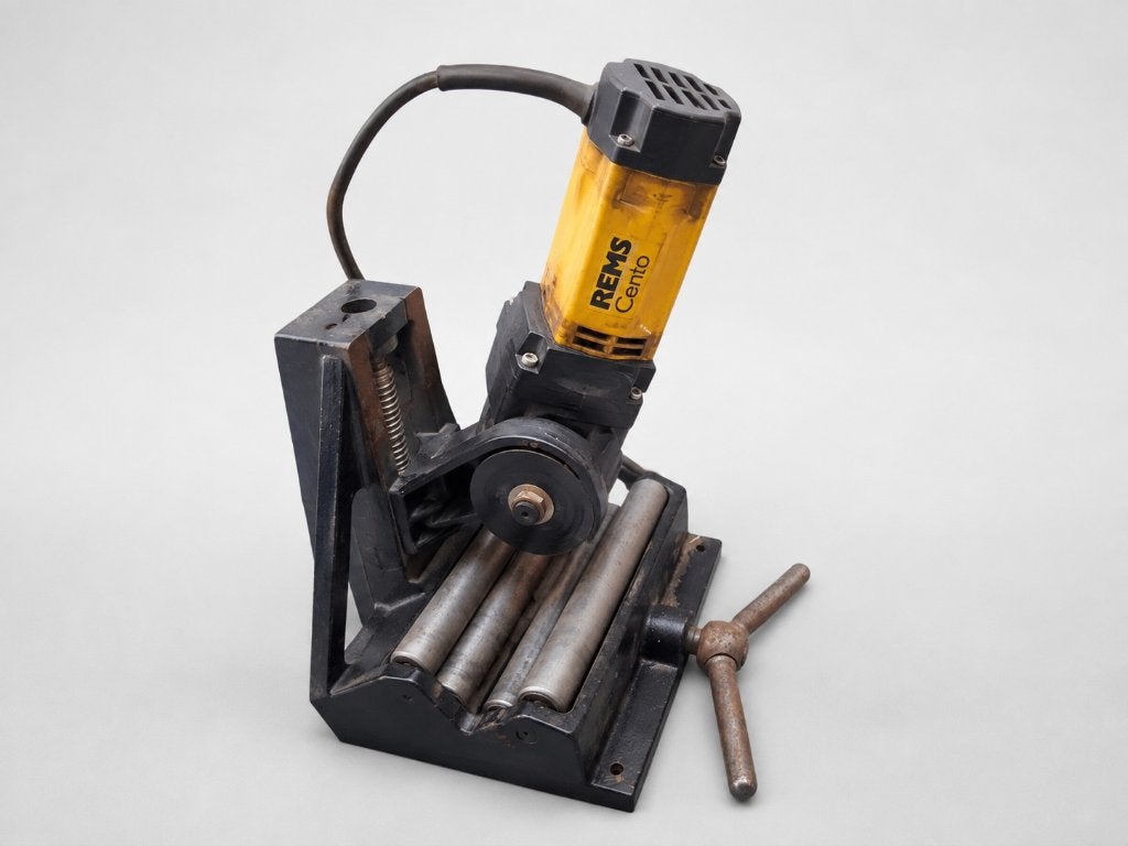 REMS Cento – Machine professionnelle pour tubes + pédale, Bricolage & Construction, Rems, Enlèvement ou Envoi, 1200 watts ou plus