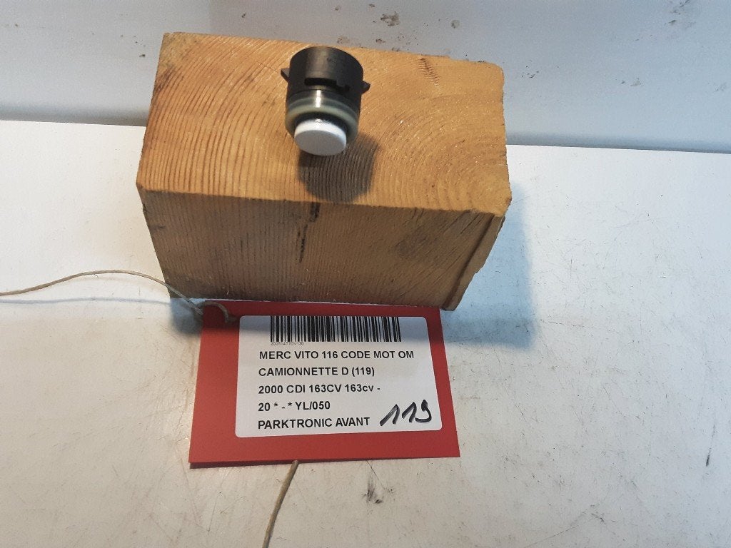 PARKEERSENSOR Mercedes-Benz Vito (447.6) (A0009055504), Gebruikt, Mercedes-Benz, Mevr. I. Hauben, Rue de l'Espoir 34 34
4030  GRIVEGNÉE, BE
