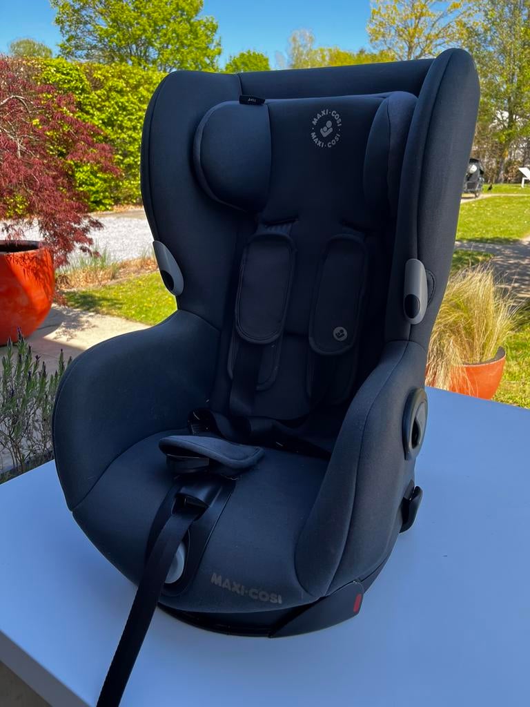Maxi-Cosi Axiss draaibare autostoel (9–18 kg) – goede staat, Ophalen, 9 t/m 18 kg, Slaapstand, Maxi-Cosi
