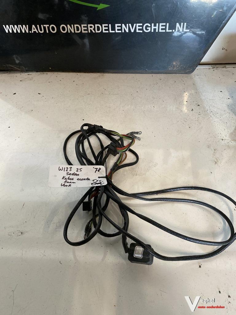 Mercedes W123 2.5 B 1978 2400105 Kabelboom t.b.v. Elektr ram, Autos : Pièces & Accessoires, Électronique & Câbles, Utilisé, Enlèvement ou Envoi
