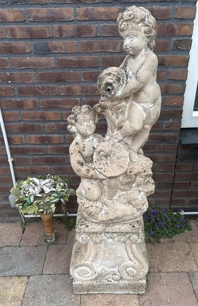 Antieke fontein met cherubijnen - 120cm, Ophalen, Gebruikt, Hardsteen, Fontein