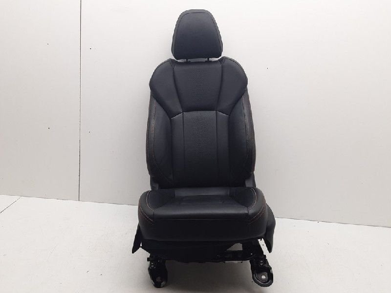 STOEL LINKS VOOR Subaru XV (GT / GX) (01-2017/-), Gebruikt, Subaru