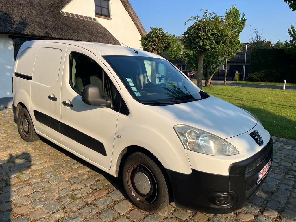 Peugeot Partner 2013 lichte vracht BTW, Voorwielaandrijving, Euro 5, Stof, Zwart