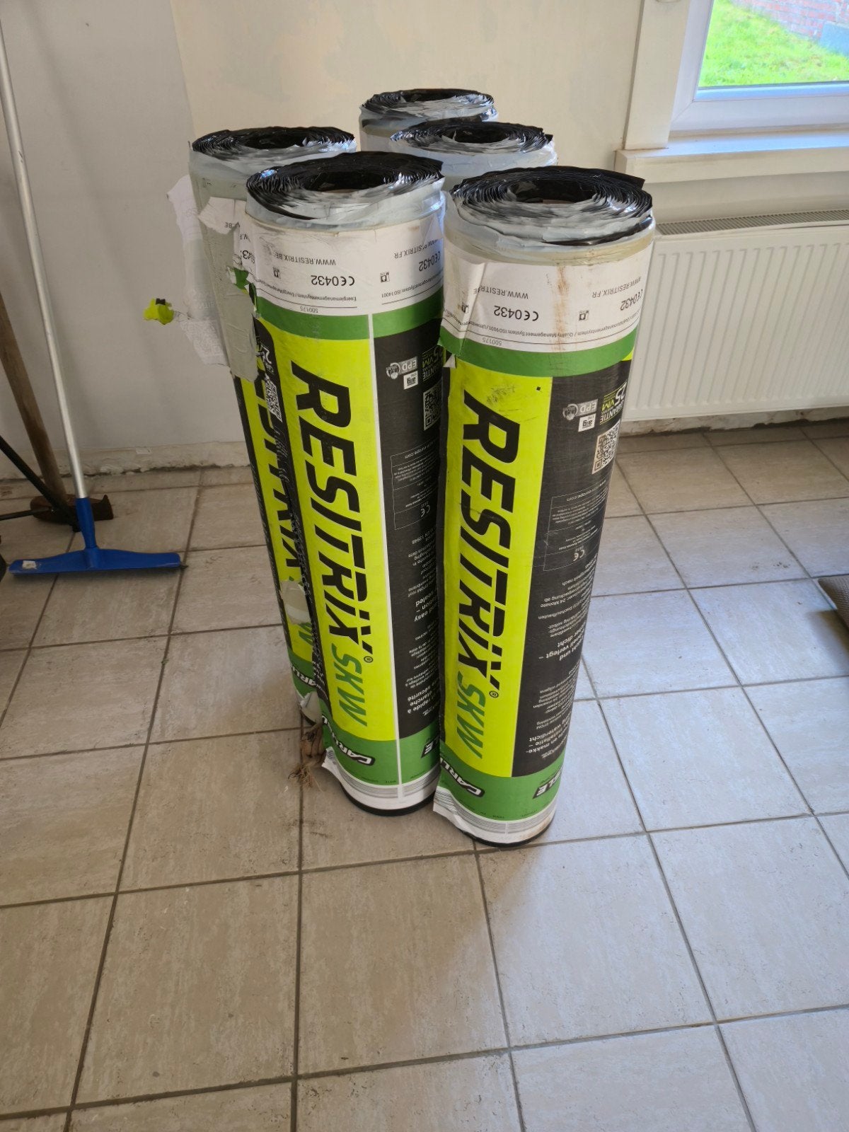 5 rollen resitrix  SKW., Doe-het-zelf en Bouw, Ophalen
