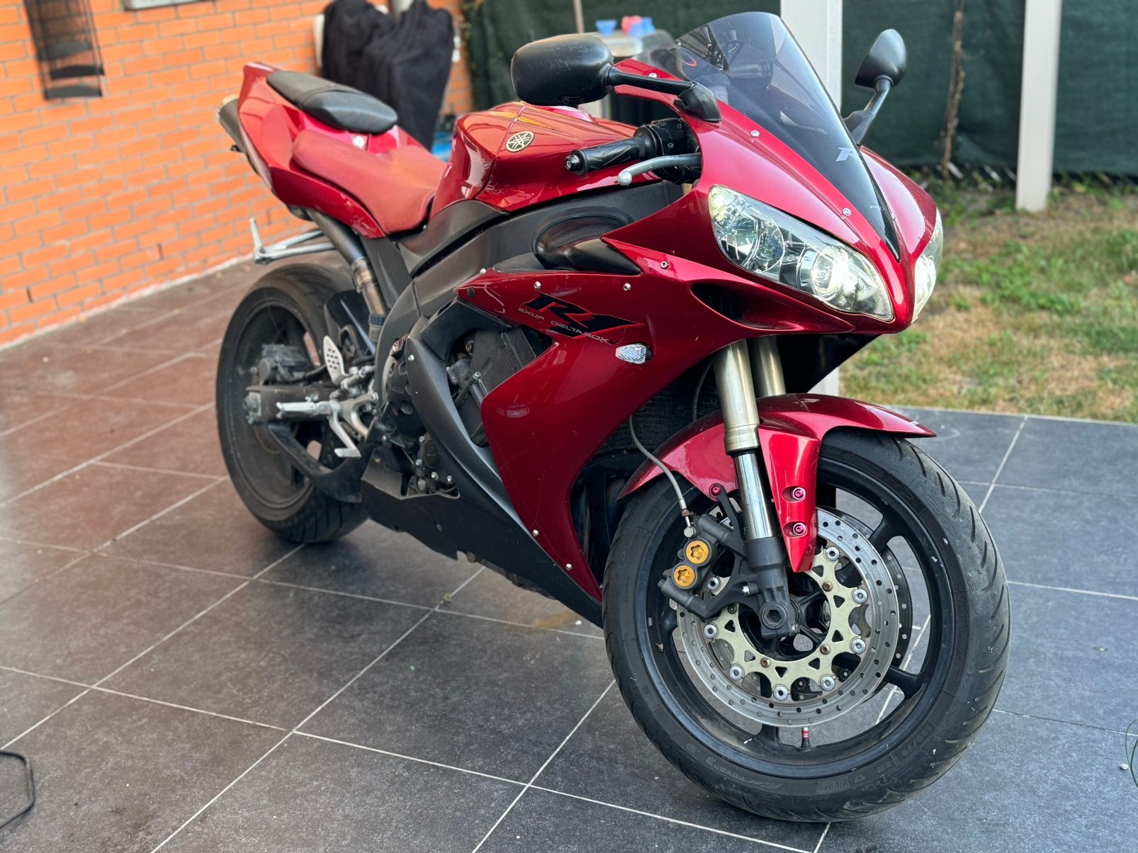 Yamaha R1 ( YZF-R1 ) - termignoni - Full LED, Motoren, Motoren | Yamaha, Particulier