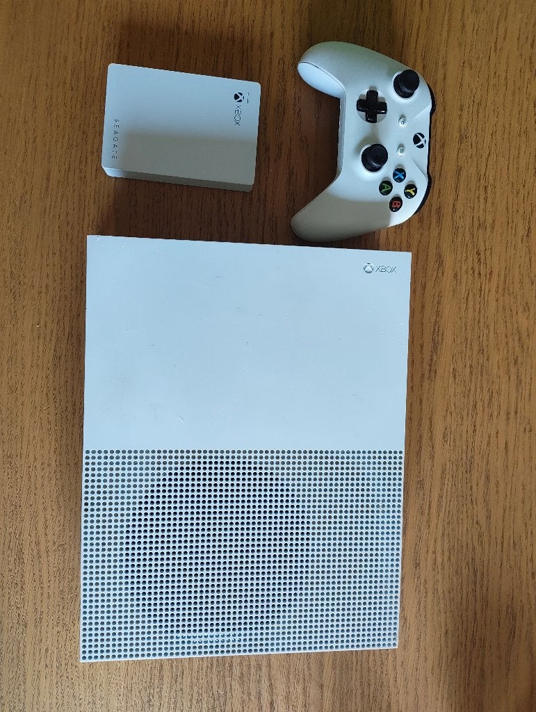 Pack complet Xbox One S + Disque dur 4To + Manette + 13 jeux, Avec 1 manette, Xbox One, Avec jeux, Enlèvement