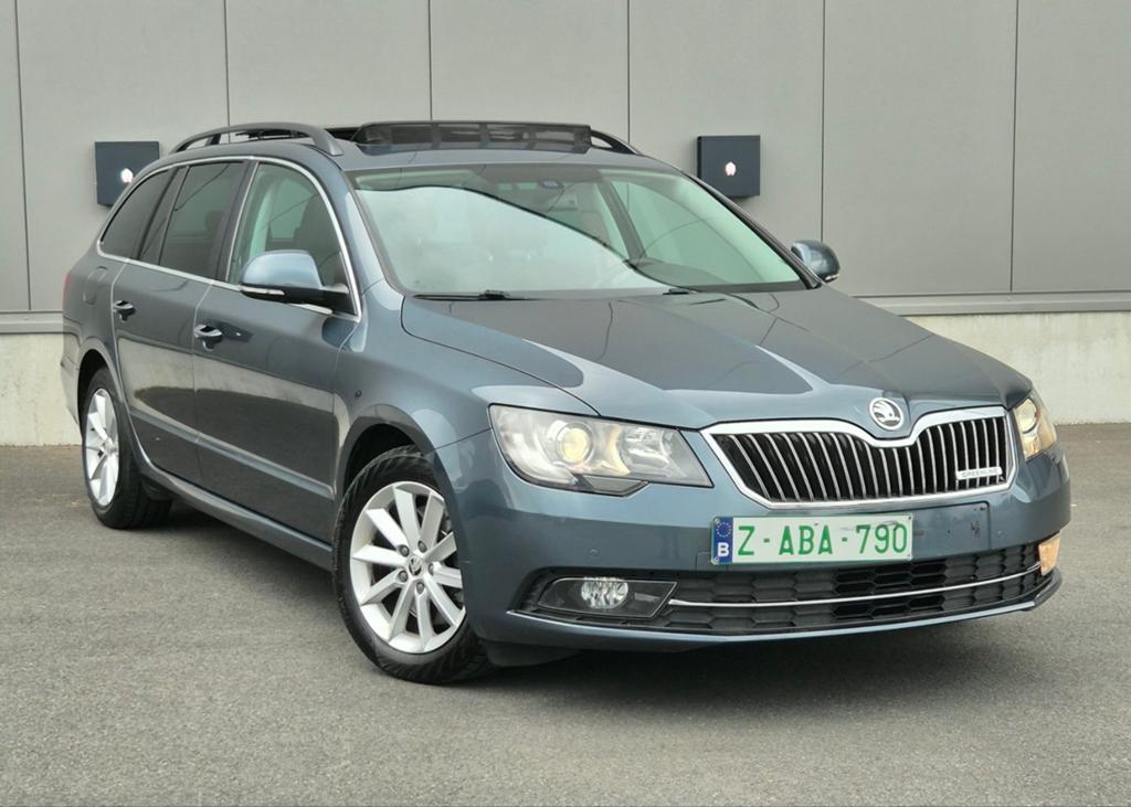 Skoda Superb 1.6 Diesel, Autos, Skoda, Achat, Entreprise, Noir, 5 portes