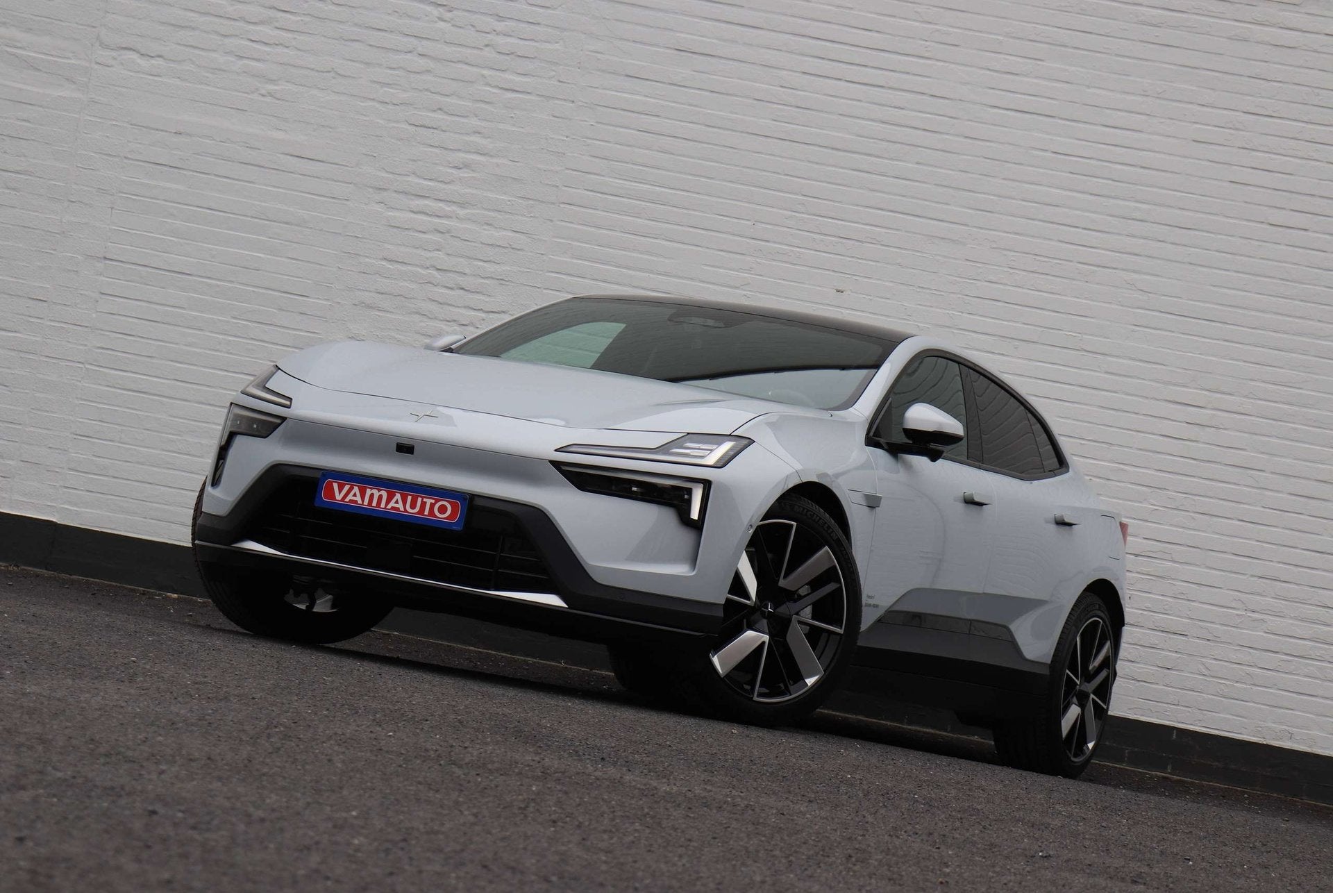Polestar 4 100 kWh Long Range Dual Motor - Plus&Pilot/NappaL, Automaat, 544 pk, 5 zetels, 400 kW