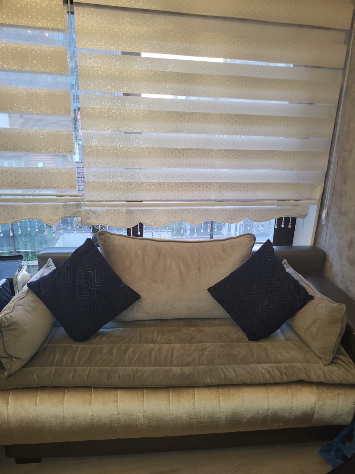 Canapé spacieux 6 places avec coussins assortis, Maison & Meubles, Enlèvement, Utilisé