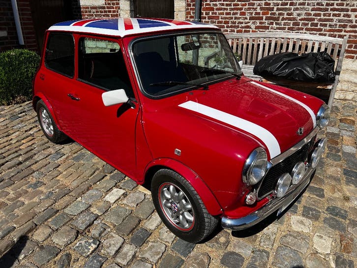 Mini Red Hot 1989, Autos, Rouge, Achat, Boîte manuelle, 620 kg