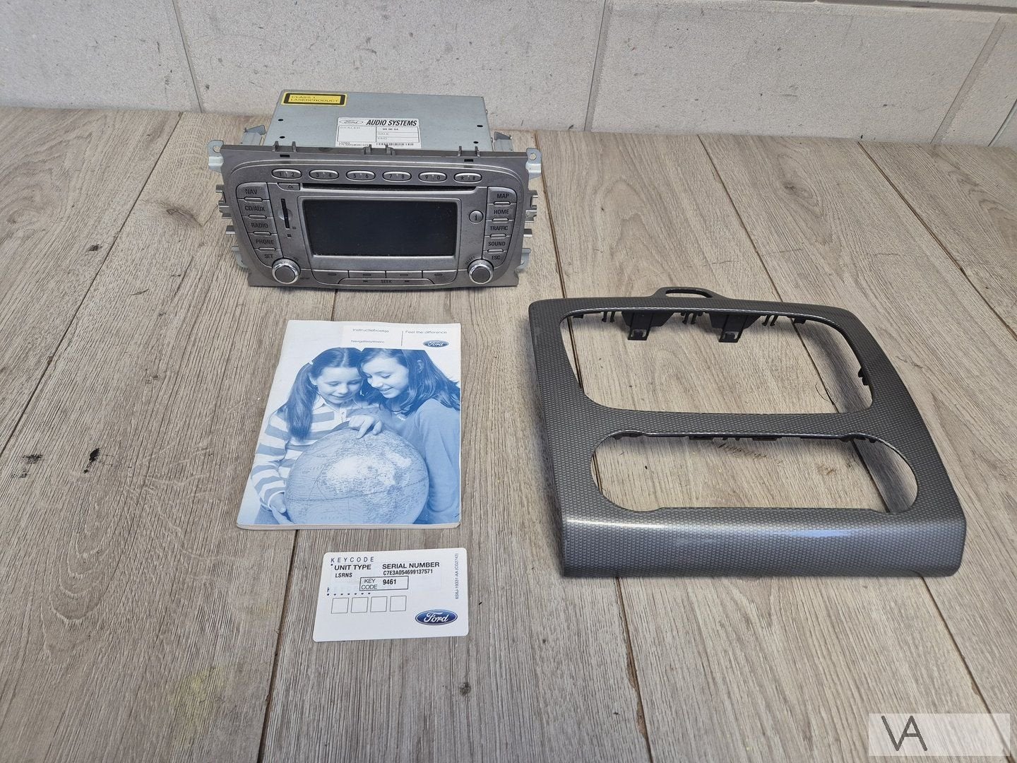 Ford Focus 2 2007 - 2011 radio navigatie +frame 8m5t18k931gd, -, -, -, Enlèvement ou Envoi