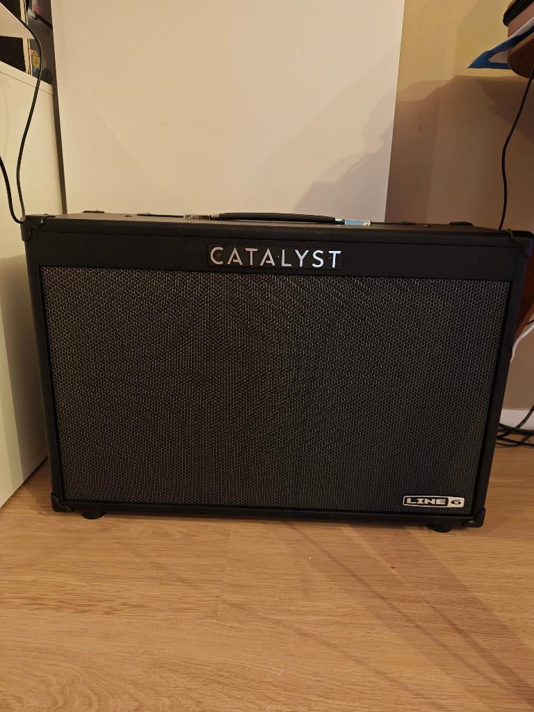Line 6 Catalyst 200 Watt, Muziek en Instrumenten, Versterkers | Bas en Gitaar, Ophalen, Zo goed als nieuw, Gitaar, 100 watt of meer