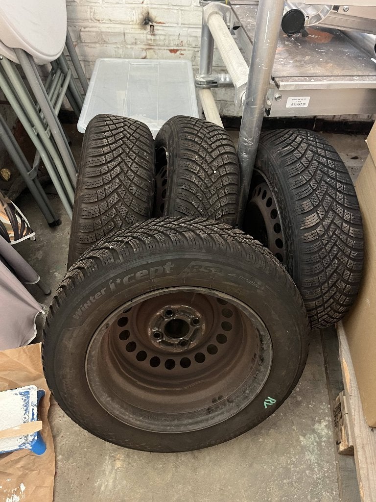 Winterset Hankook 175/65 R14 voor Honda Jazz (2002-2015), Auto-onderdelen, Ophalen, 14 inch, Gebruikt, 175 mm