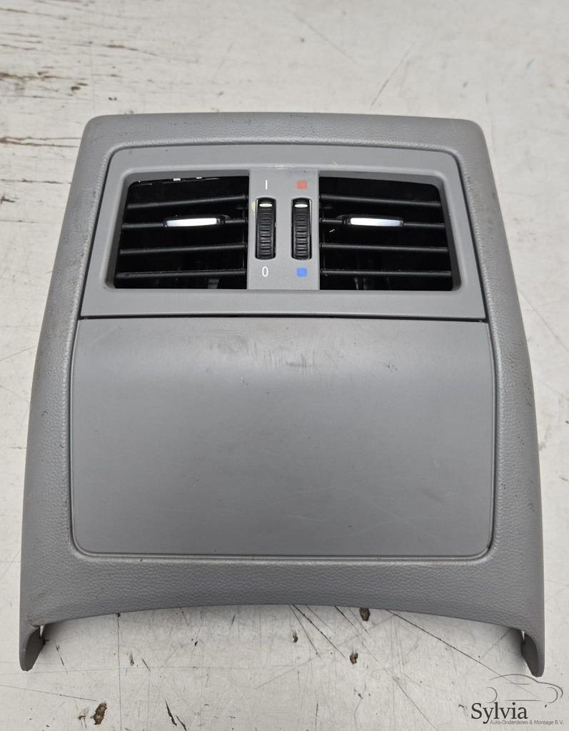 Achterste ventilatierooster luchtrooster middenconsole grau, Auto-onderdelen, Gebruikt, -, -, Ophalen of Verzenden