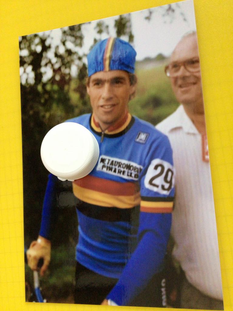 wielerfoto team pinarello    lucien van impe, Verzenden, Zo goed als nieuw