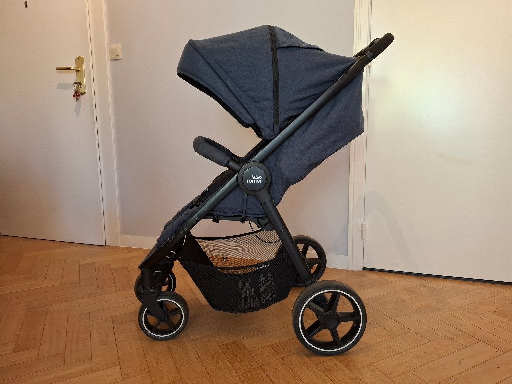 Britax Romer blauwe kinderwagen, Ophalen, Gebruikt, Kinderwagen, Overige merken