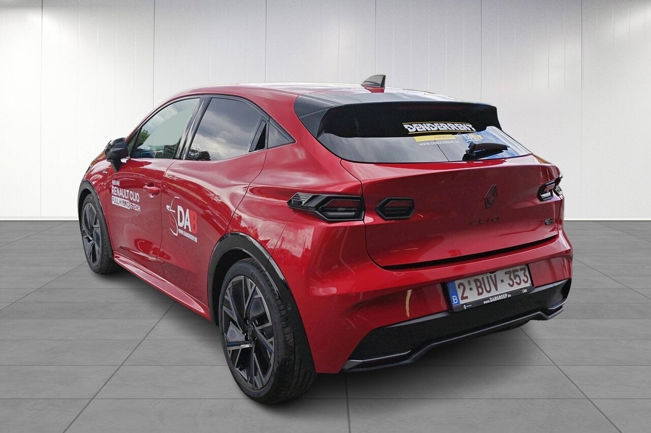 Renault Clio Full Hybrid 160 Esprit Alpine Adapt cruise, 36, Autos, 0 kg, Noir, 5 portes, 5 places