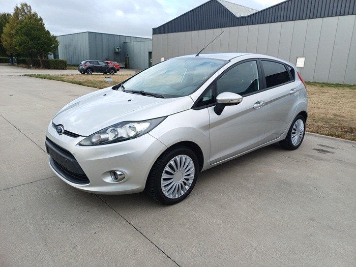 ford fiesta 1.2i reeds gekeurd 88.500km+carpass, Auto's, Ford, Euro 5, Handgeschakeld, Particulier, Fiësta
