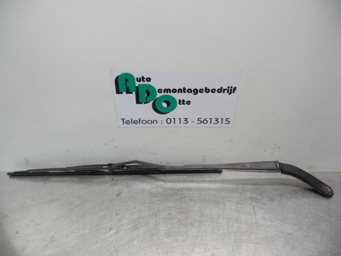 Bras essuie-glace avant d'un Renault Megane (Megane 2 02-), Renault, -, 3 mois de garantie, Utilisé