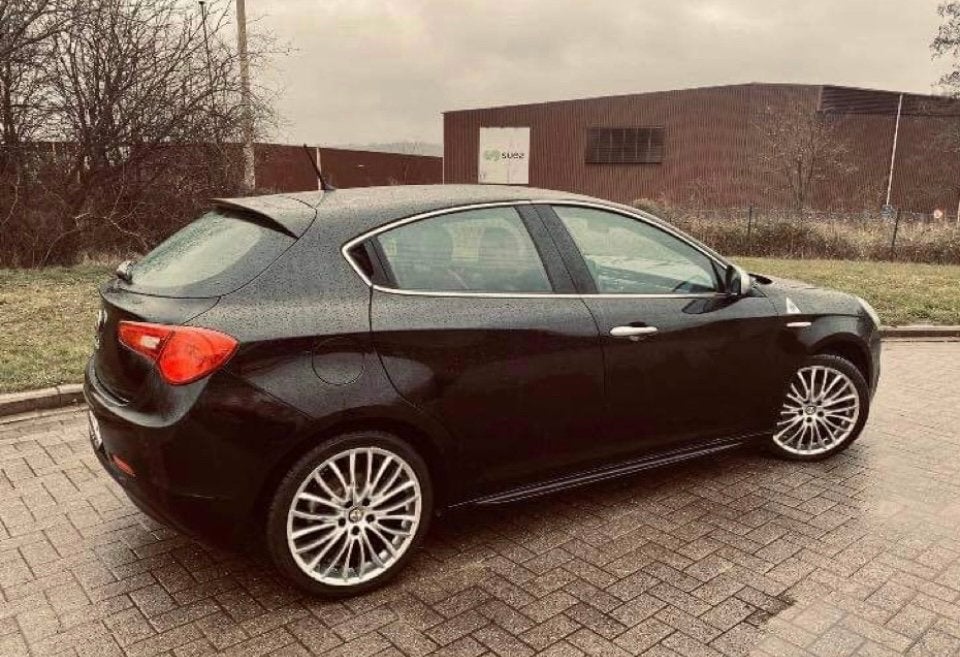 Alfa giulietta, Cuir, Achat, Particulier, Pack sport