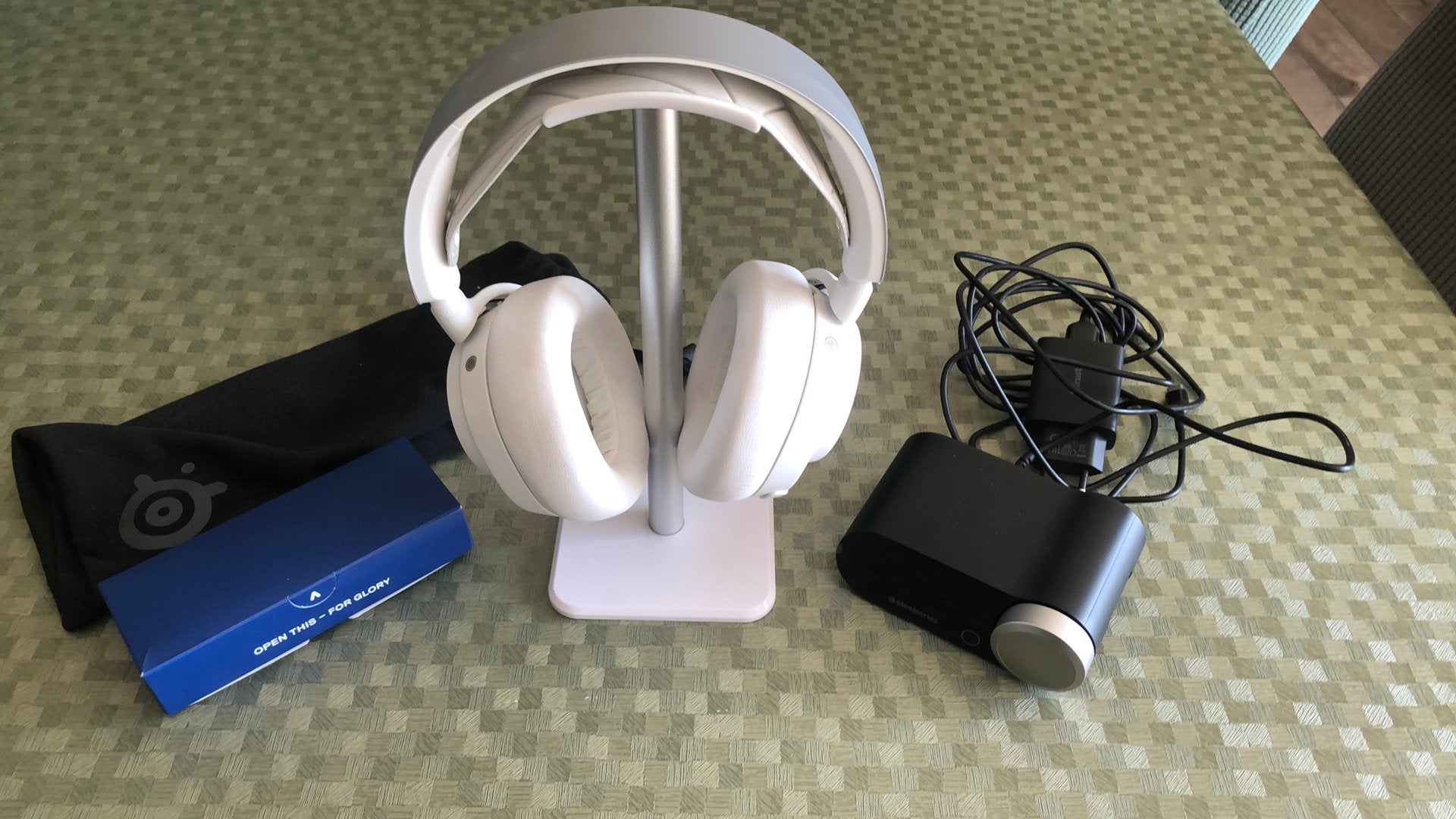SteelSeries Arctis Nova Pro Wireless hoofdtelefoon, Verzenden, Zo goed als nieuw