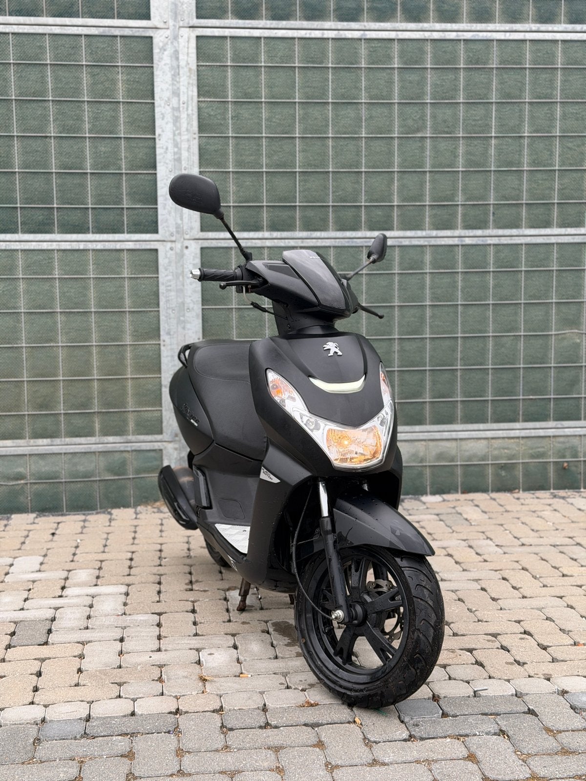 Peugeot Kisbee 2019 A klasse/25kmh Euro4 8049km, Fietsen en Brommers, Scooters | Peugeot, Ophalen, Overige modellen, Klasse A (25 km/u)