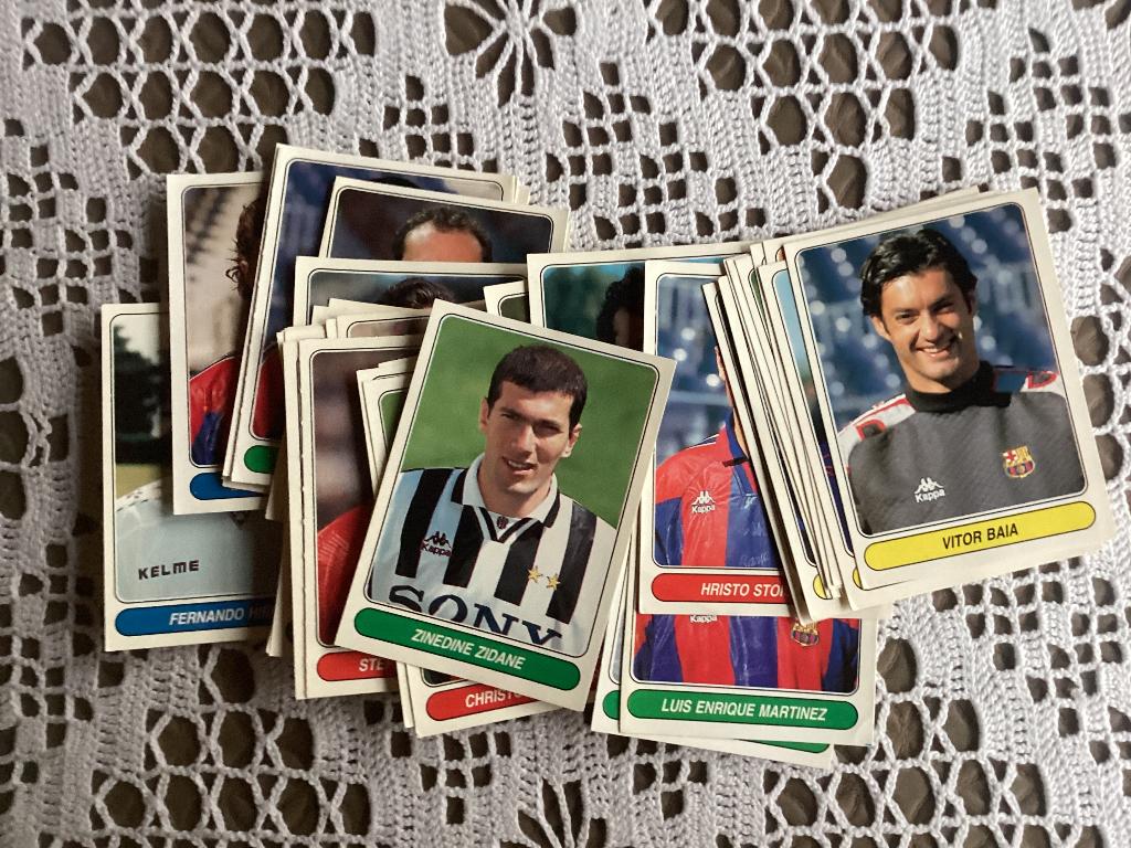 44 Panini stickers EUROPEAN STARS FOOTBALL, Enlèvement ou Envoi, Utilisé