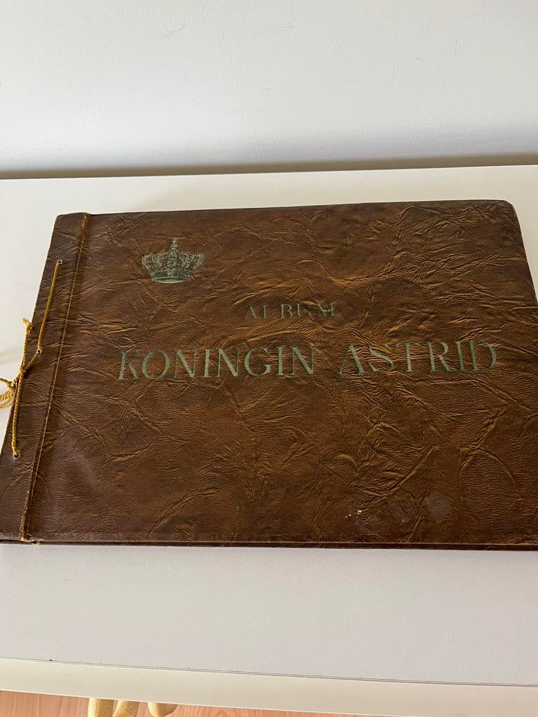 Ouvrage publié par chocolate C'ôte d'Or, Livres, Enlèvement, Utilisé, Album d'images