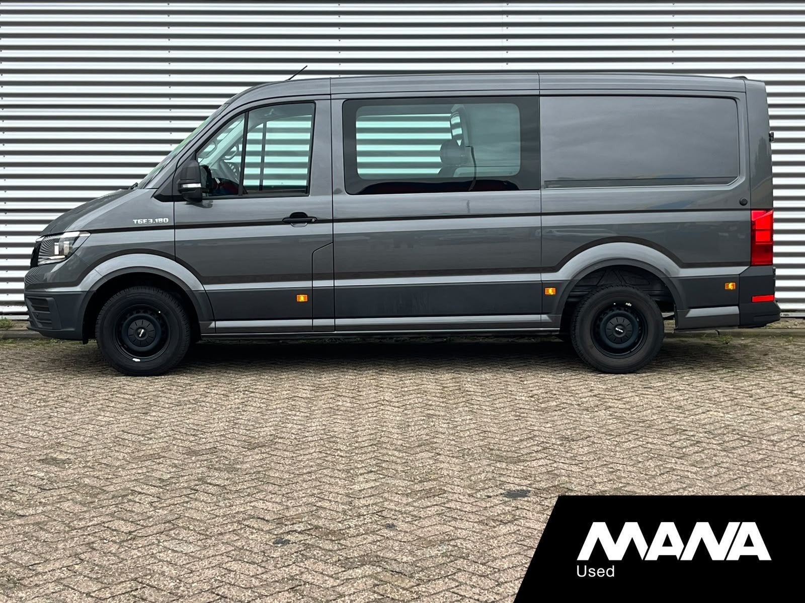 MAN TGE 3.180 L3H2 DC • Indium Grey • trekhaak • navi, Dealer onderhouden, Stof, Gebruikt, 4 cilinders