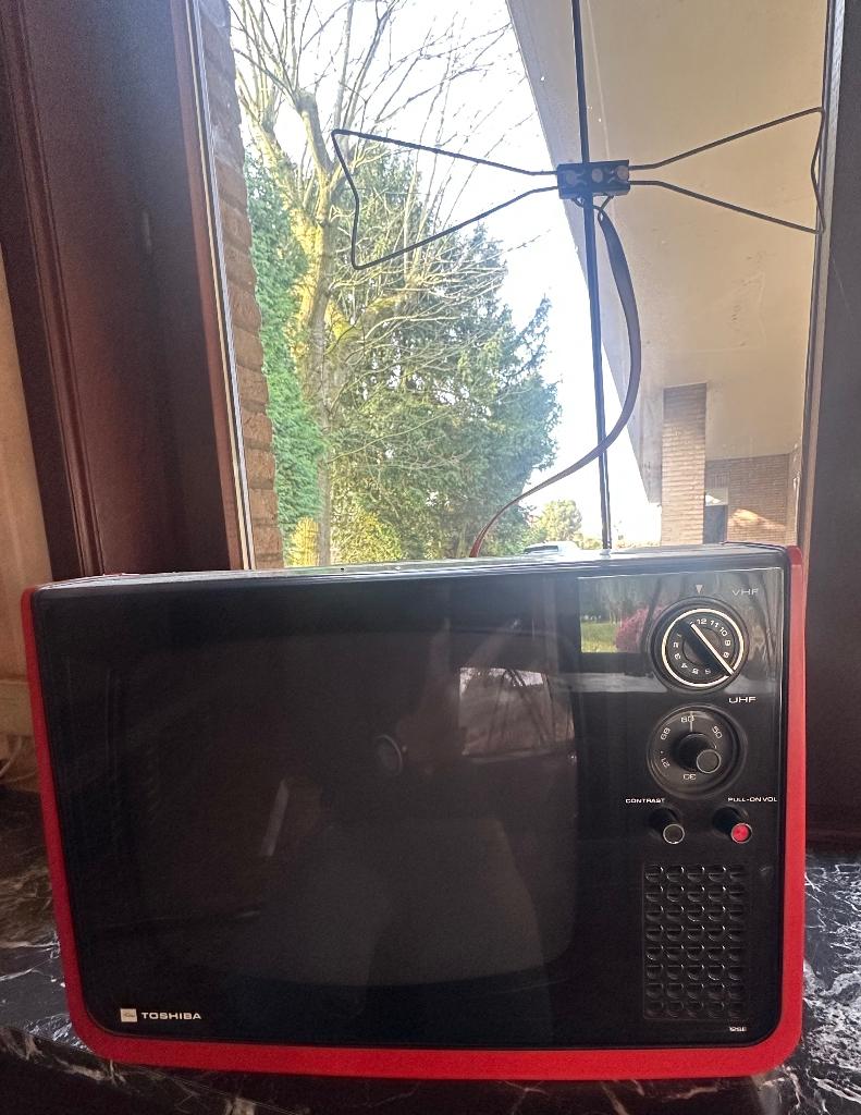 Vintage tv toestel, Audio, Tv en Foto, Televisies, Ophalen, Gebruikt, Toshiba