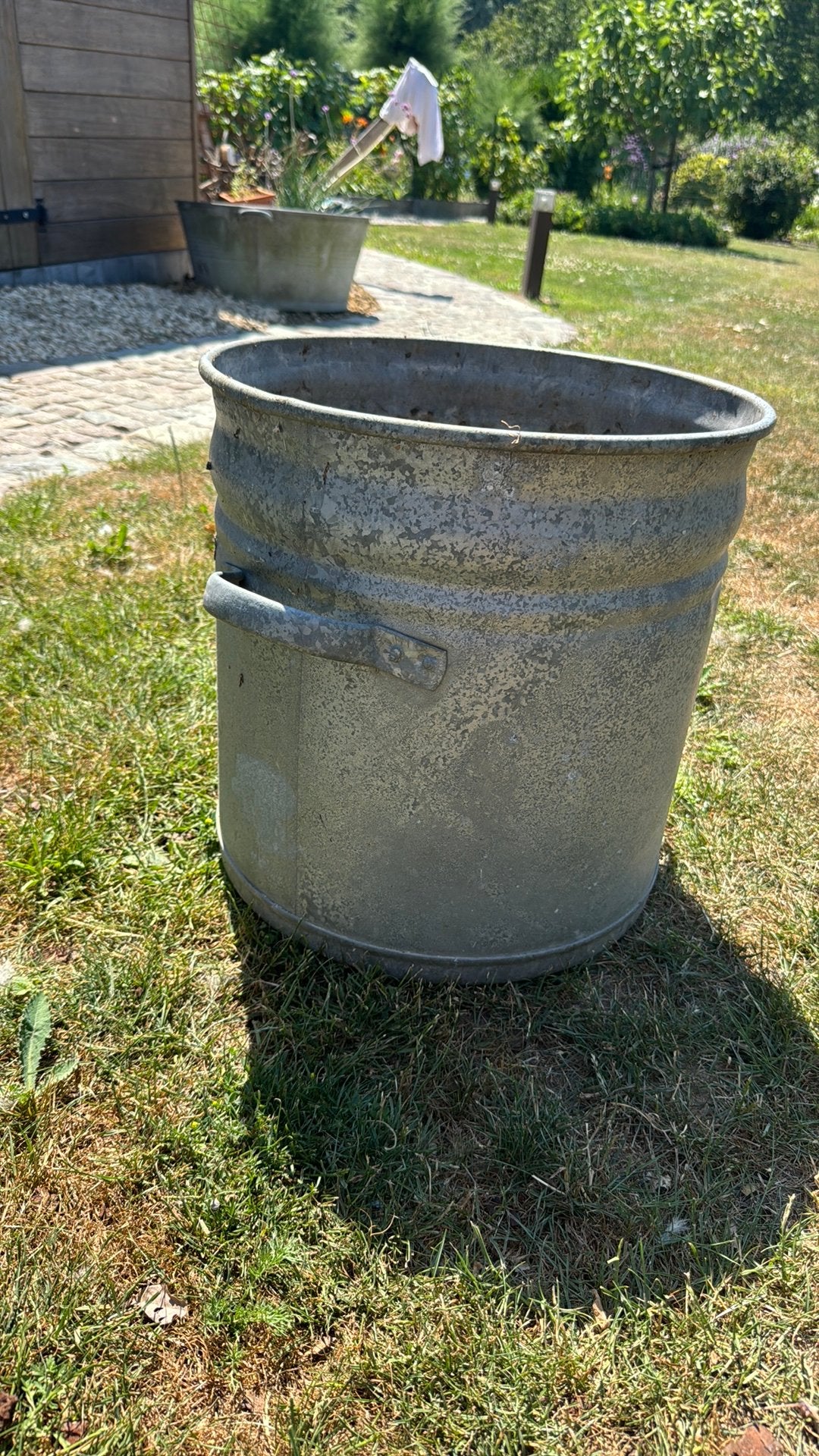 Zinken oude ton, Tuin en Terras, Bloembakken en Plantenbakken, Ophalen, Gebruikt