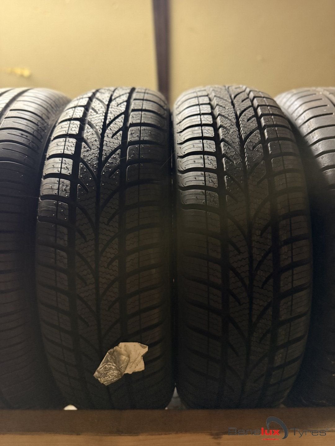 nieuw winter 165/65R15 Maxxis 165/65 R15 165/65/15 1656515, Neuf, 15 pouces, Véhicule de tourisme, Pneus été