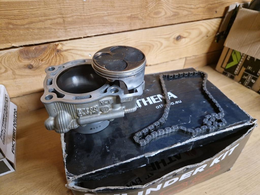 Originele cilinder Yamaha YZ250F Fantic XX250F, Motoren, Ophalen of Verzenden