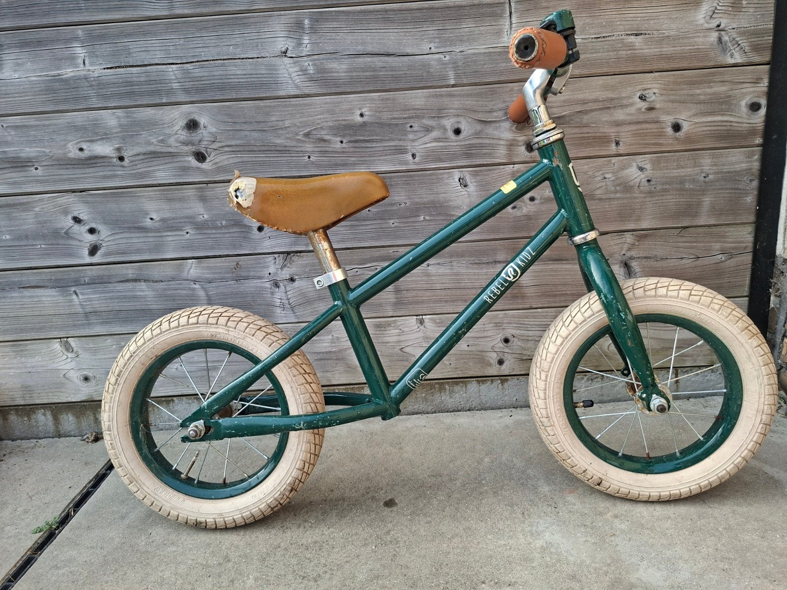 Loopfiets rebel kidz groen - gebruikt, Fietsen en Brommers, Fietsen | Kinderfietsjes, Ophalen