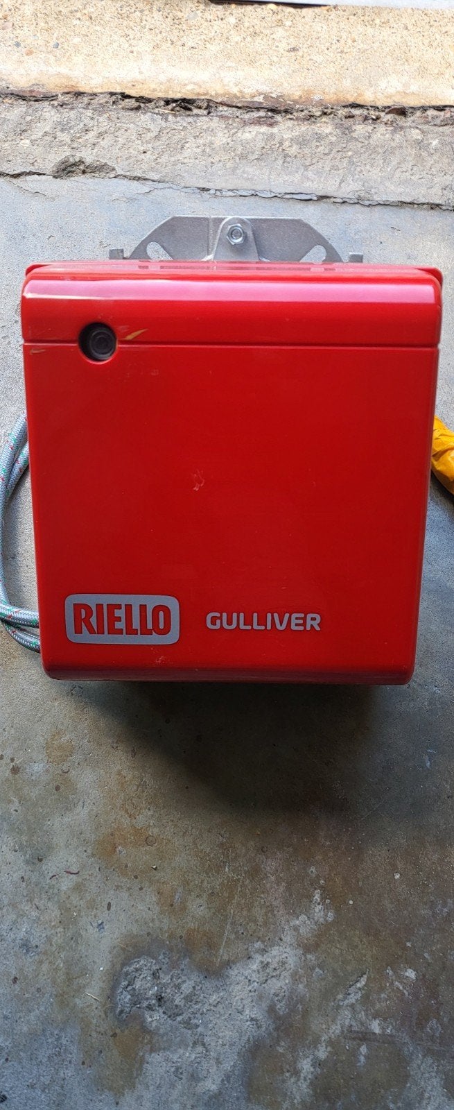 mazoutbrander reillo, Ophalen