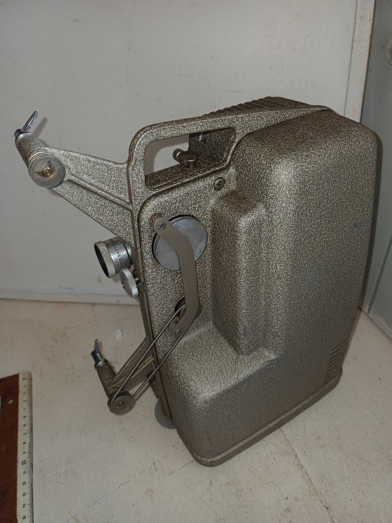 ANCIENNE  camera 8mm pour collection, Enlèvement ou Envoi, Utilisé