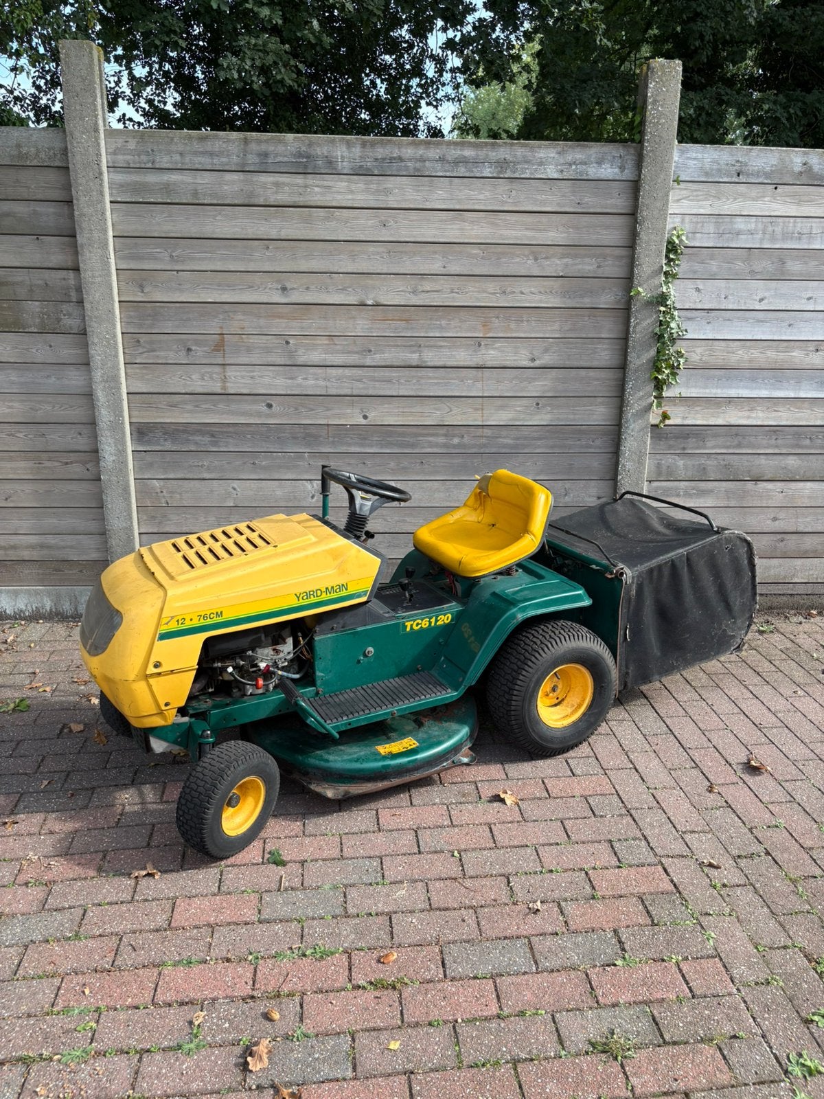 Zitmaaier  MTD Yard-Man TC6120 12 PK -76cm, Tuin en Terras, Ophalen, Gebruikt, Elektrische starter, Minder dan 90 cm