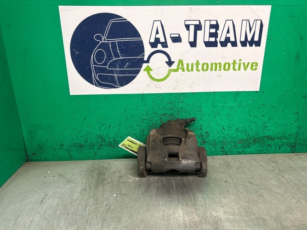ETRIER DE FREIN AVANT GAUCHE V60 I (FW / GW) (|36051713|), Info@volvocars.com, Volvo Car Germany GmbH, Siegburger Straße 229
50679  Köln, DE