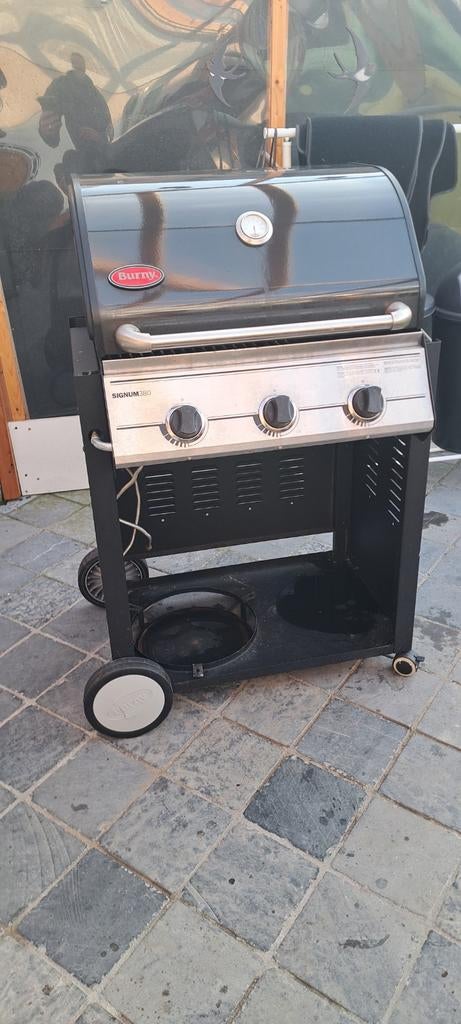 Te koop: Gasbarbecue (zo goed als nieuw)
Mooie en stevige ga, Tuin en Terras, Gasbarbecues, Ophalen