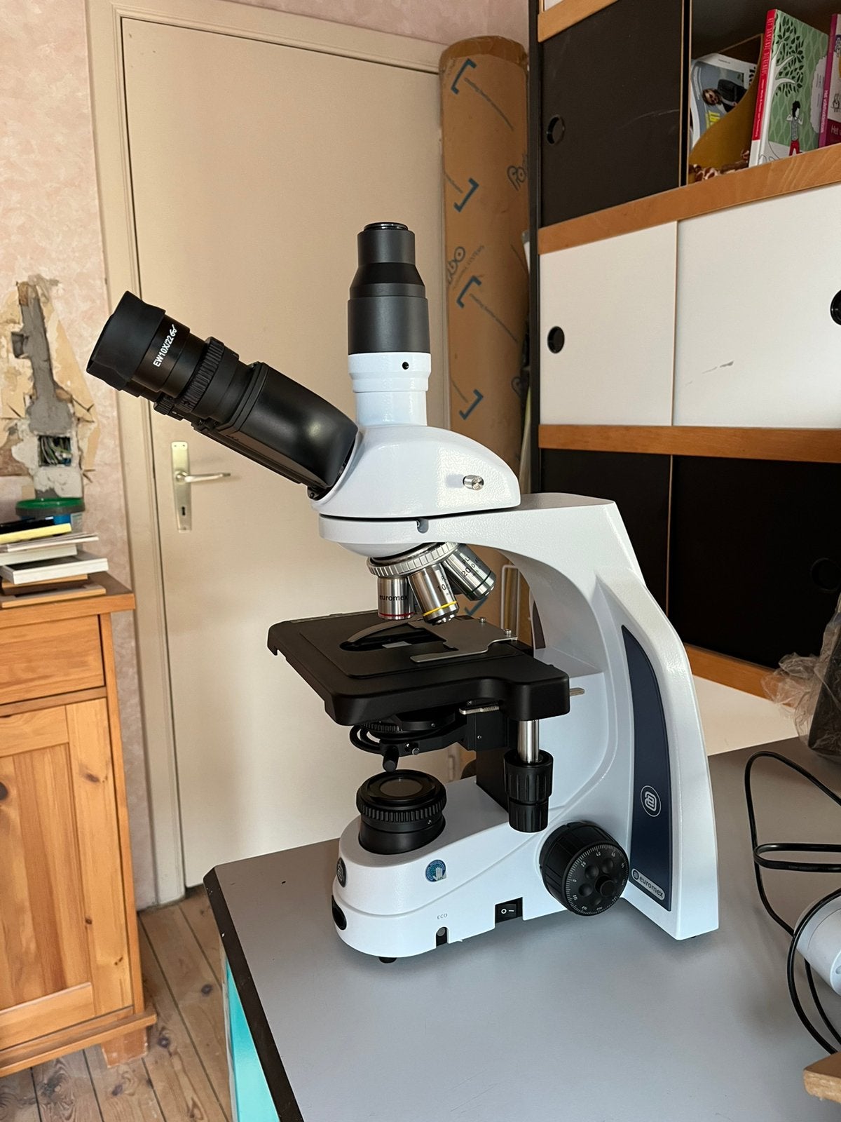 Euromex Iscope trinoculaire microscoop, Audio, Tv en Foto, Optische apparatuur | Microscopen, Ophalen, Zo goed als nieuw