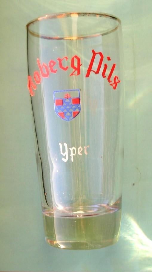 ROBERG Pils Yper, Verzamelen, Ophalen of Verzenden, Zo goed als nieuw, Glas of Glazen