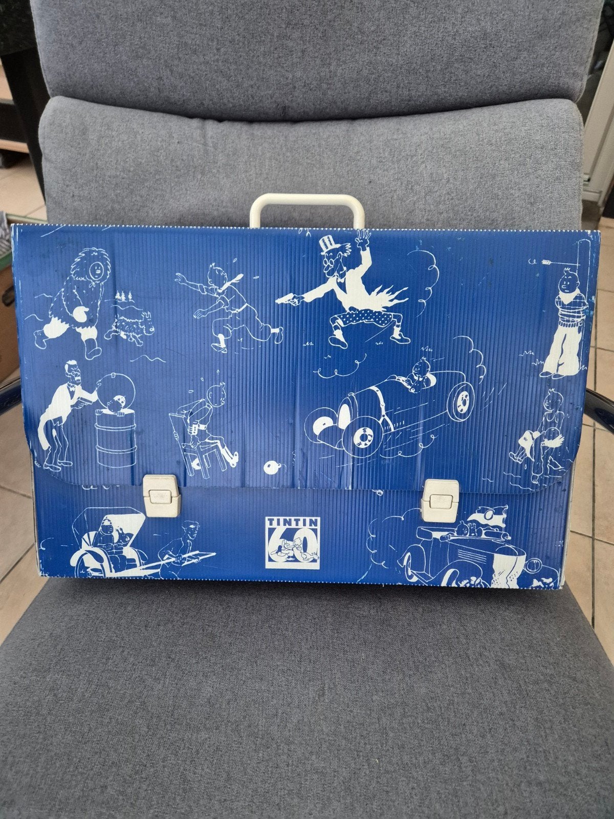 valise pour les 60 ans de Tintin,  1989, Enlèvement ou Envoi, Tintin