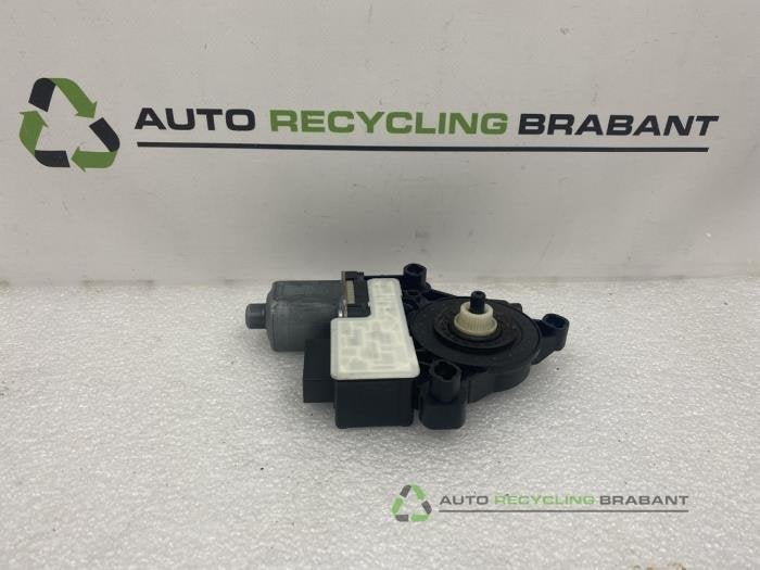 Moteur de vitre portière d'un Volkswagen Golf, -, 3 mois de garantie, Utilisé, -