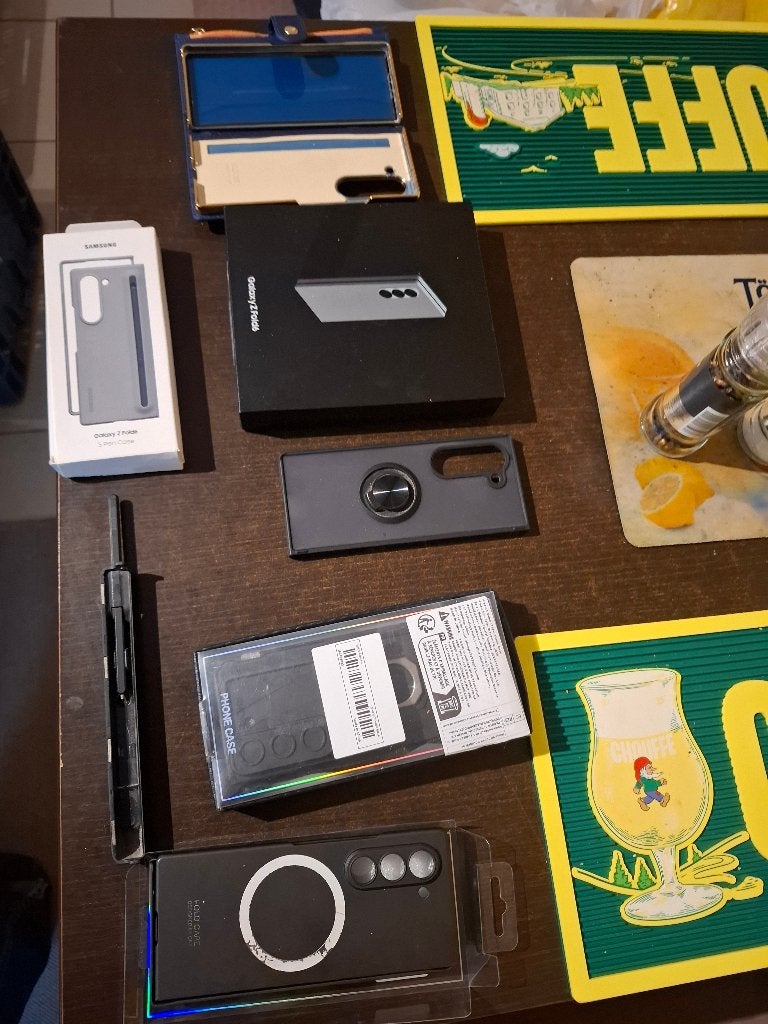 Samsung z fold 6 doos + hoesjes + pen, Ophalen of Verzenden, Galaxy Z Fold