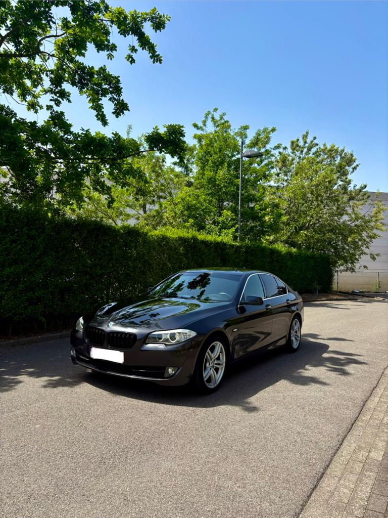 BMW F10 2013 2.0 benzine automaat, Autos, BMW, Euro 5, Entreprise, Automatique, Apple Carplay