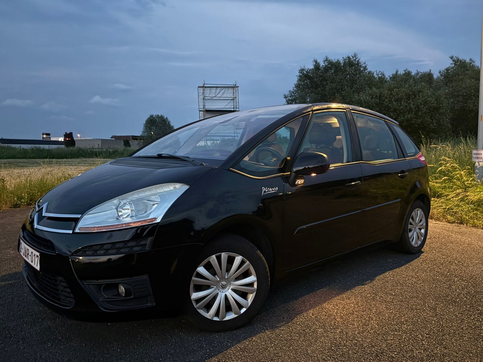 Citroën c4 picasso benzine 126xxxkm, Auto's, Voorwielaandrijving, Zwart, 4 cilinders, 1600 cc