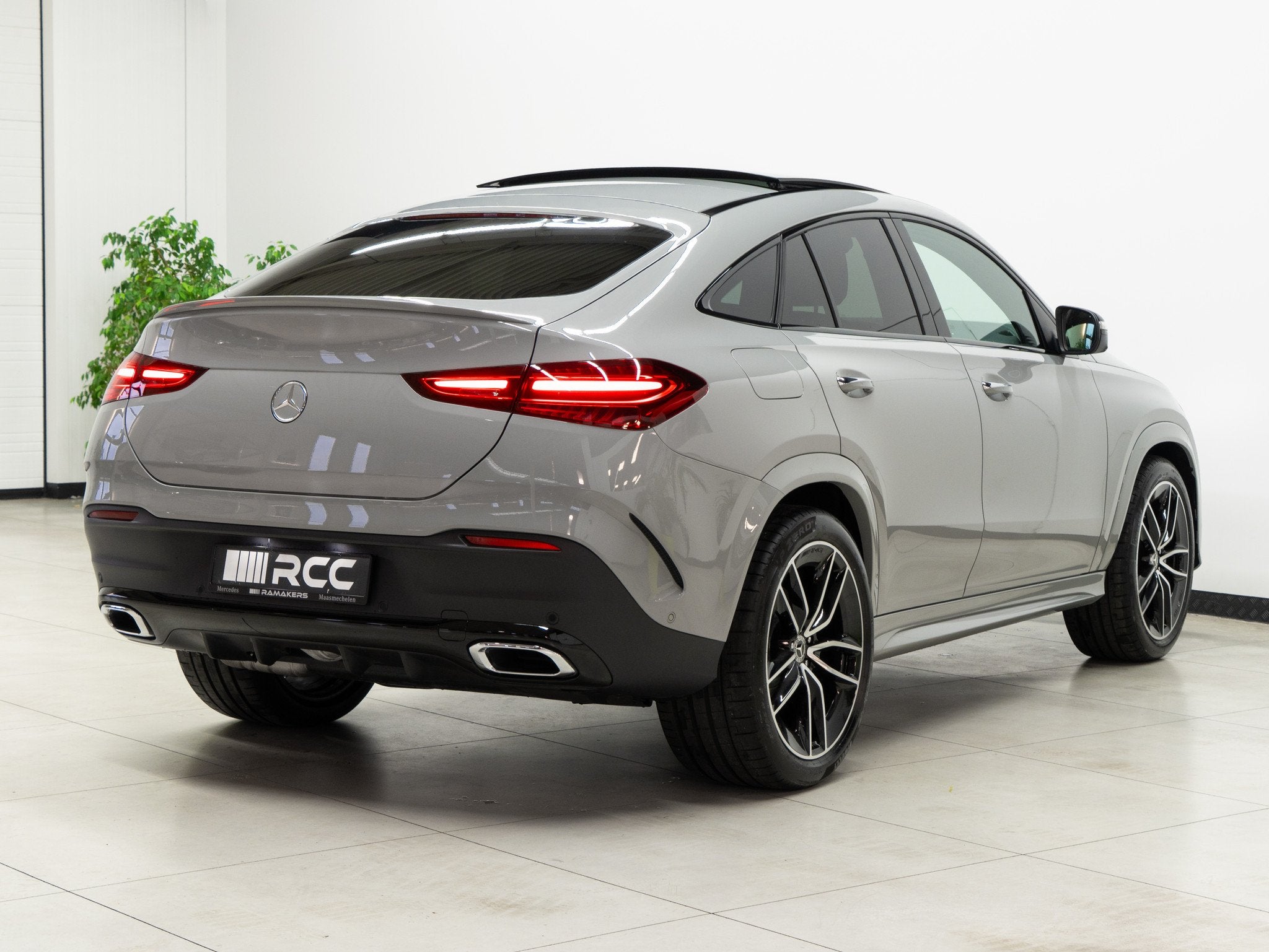 Mercedes-Benz GLE 350 de 4M Coupé AMG Night 22" PANO Trekha, Autos, Cuir, Argent ou Gris, Achat, Hybride Électrique/Diesel